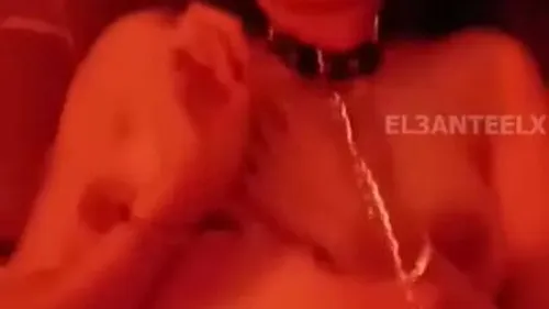 بنت مصرية خاضعة تتناك وتضرب من حبيبها سكس مصري