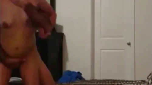 عنتيل شغال رزع في كس حبيبته وهي مش قادرة بتصوت من المتعة – سكس عربي