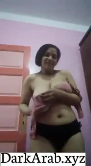 مزة نار تخون زوجها وتبعت نودز لعشيقها سكس نودز مصري