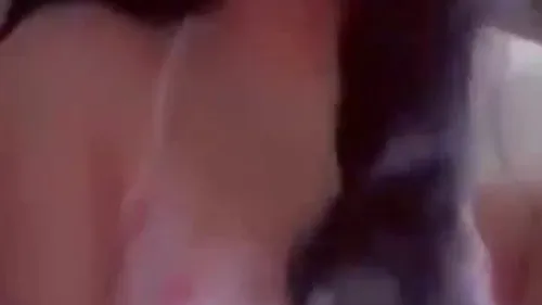 بنت جميلة اوي تبعبص كسها الوردي الهايج سكس نودز مصري