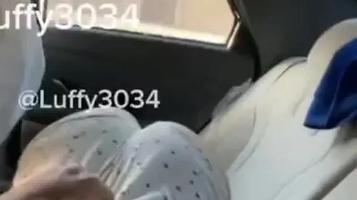 قحبة سعودية تمص الزب في السيارة وتتناك في طيزها وتصوت من الوجع سكس سعودي xnxx