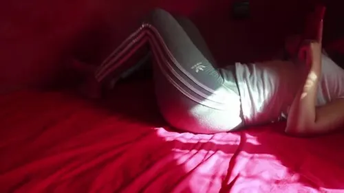 مصرية بطيز كبيرة تتناك بالبيجاما سكس مصري xnxx