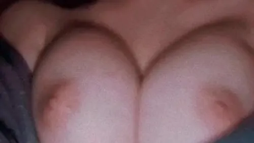 نودز بنوتة قشطة بزازها ملبن سكس مصري