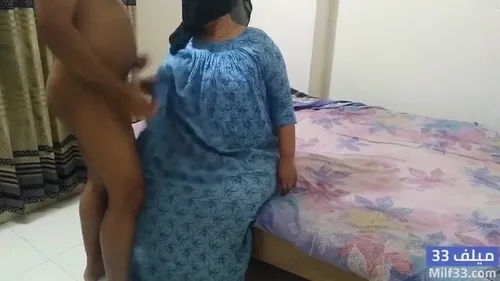 ينيك جارته المربربة وجوزها في الشغل – سكس مصري