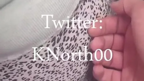 متحرش هايج يفشخ طيز بنت بعبصة وتقفيش في المترو سكس مصري xnxx