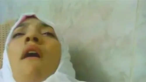 ممرضة محجبة تتناك في المستشفى سكس مصري xnxx