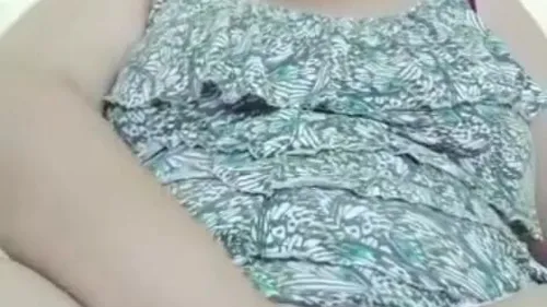 ميلف اربعينية هيجانة تلعب في كسها وتطلع اهات ممحونة سكس نودز مصري