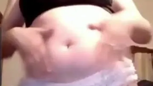 ميلفاية تعمل سكس فيديو كول مع عشيقها الهايج سكس عربي